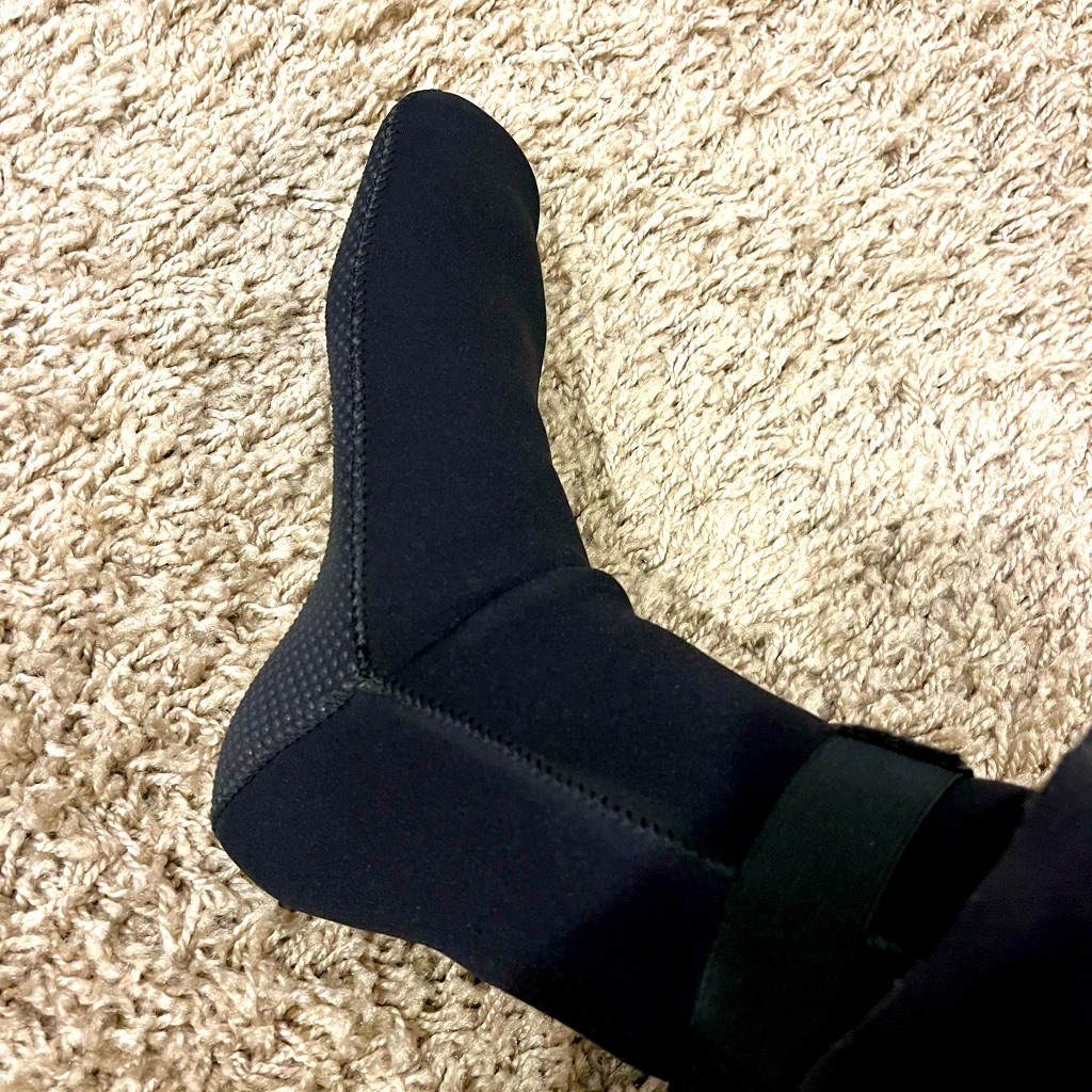 Sand Proof Water Socks 3mm Anti-Slip Neoprene Wetsuit Booties Sand Socks